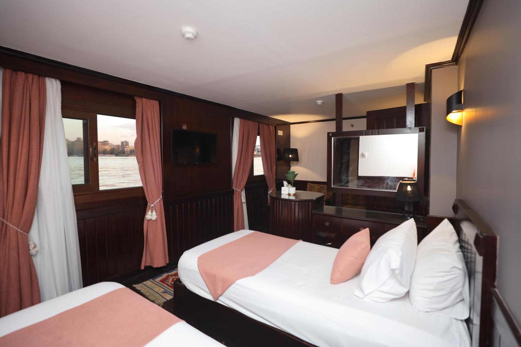 You Nile View Hotel Giza Экстерьер фото