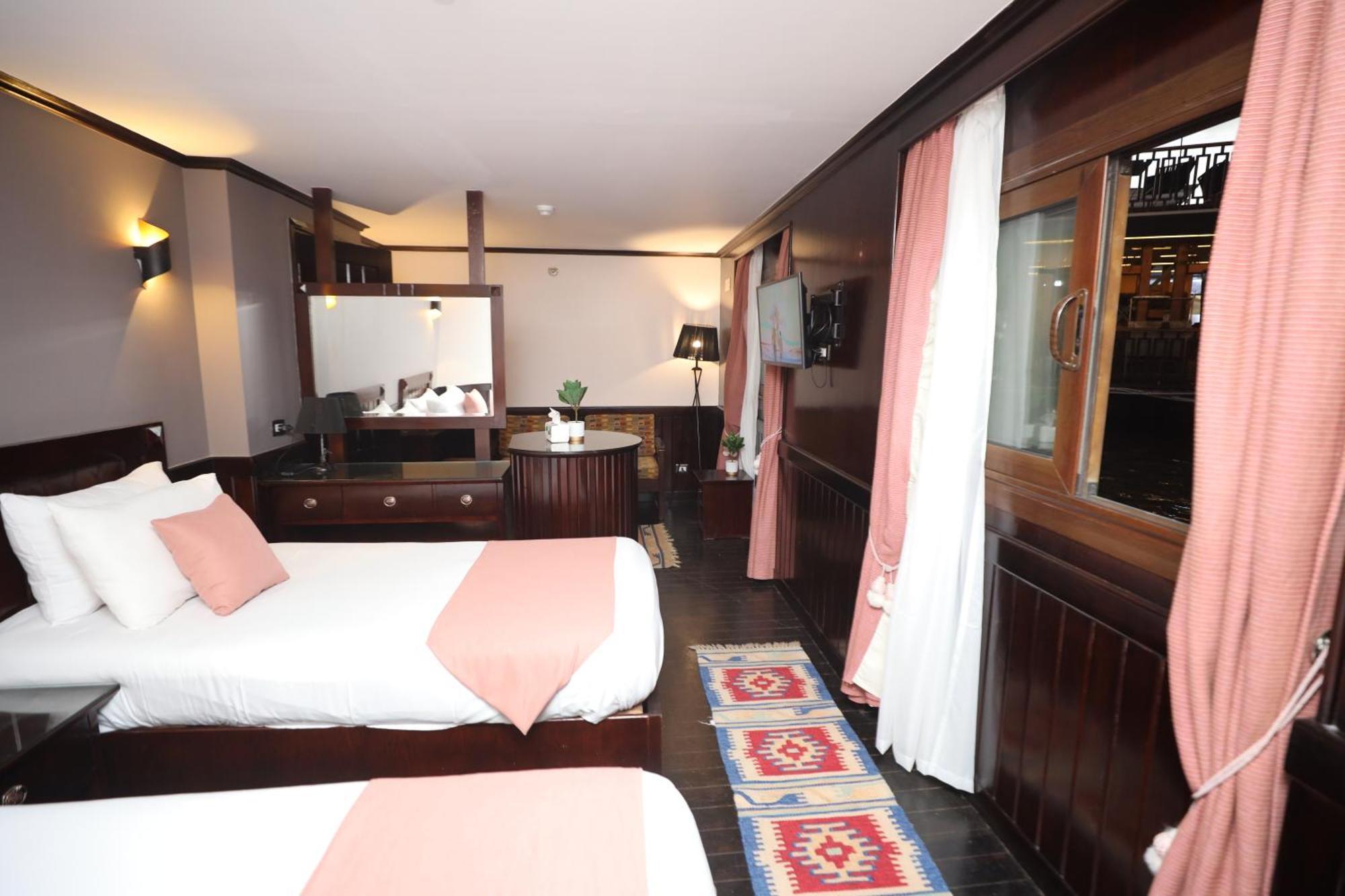 You Nile View Hotel Giza Экстерьер фото