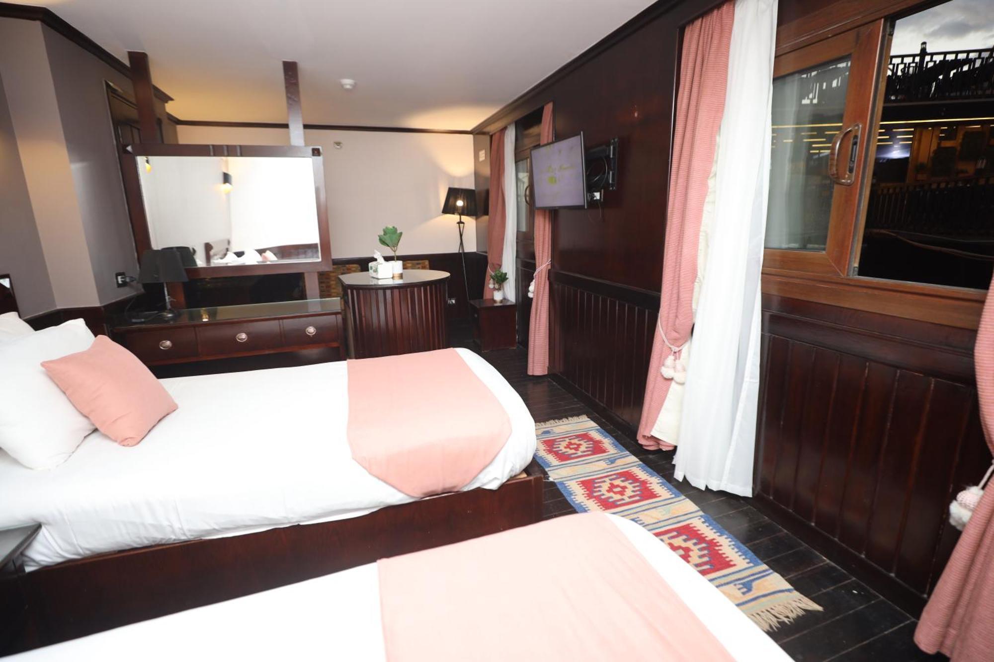 You Nile View Hotel Giza Экстерьер фото