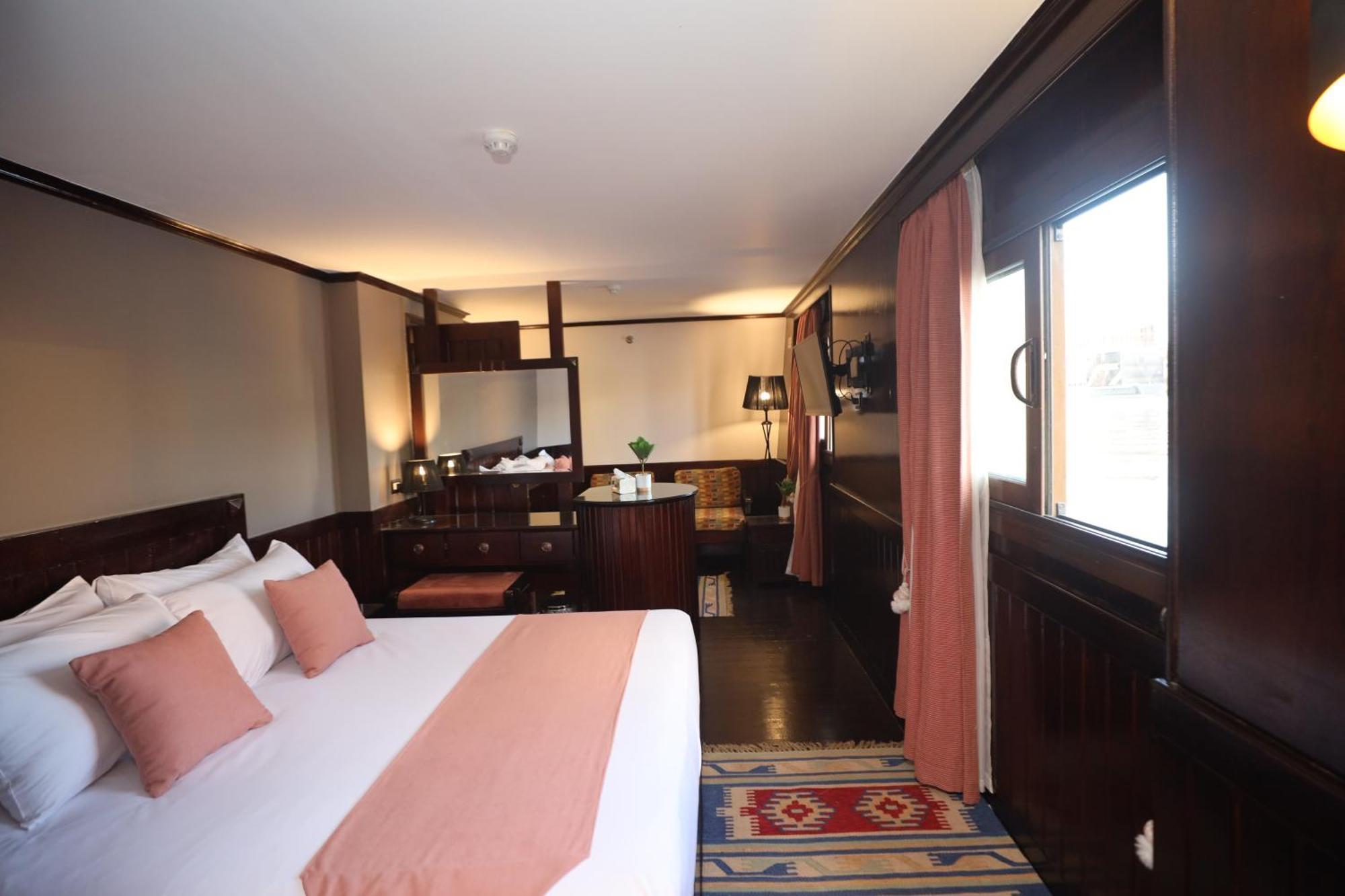 You Nile View Hotel Giza Экстерьер фото