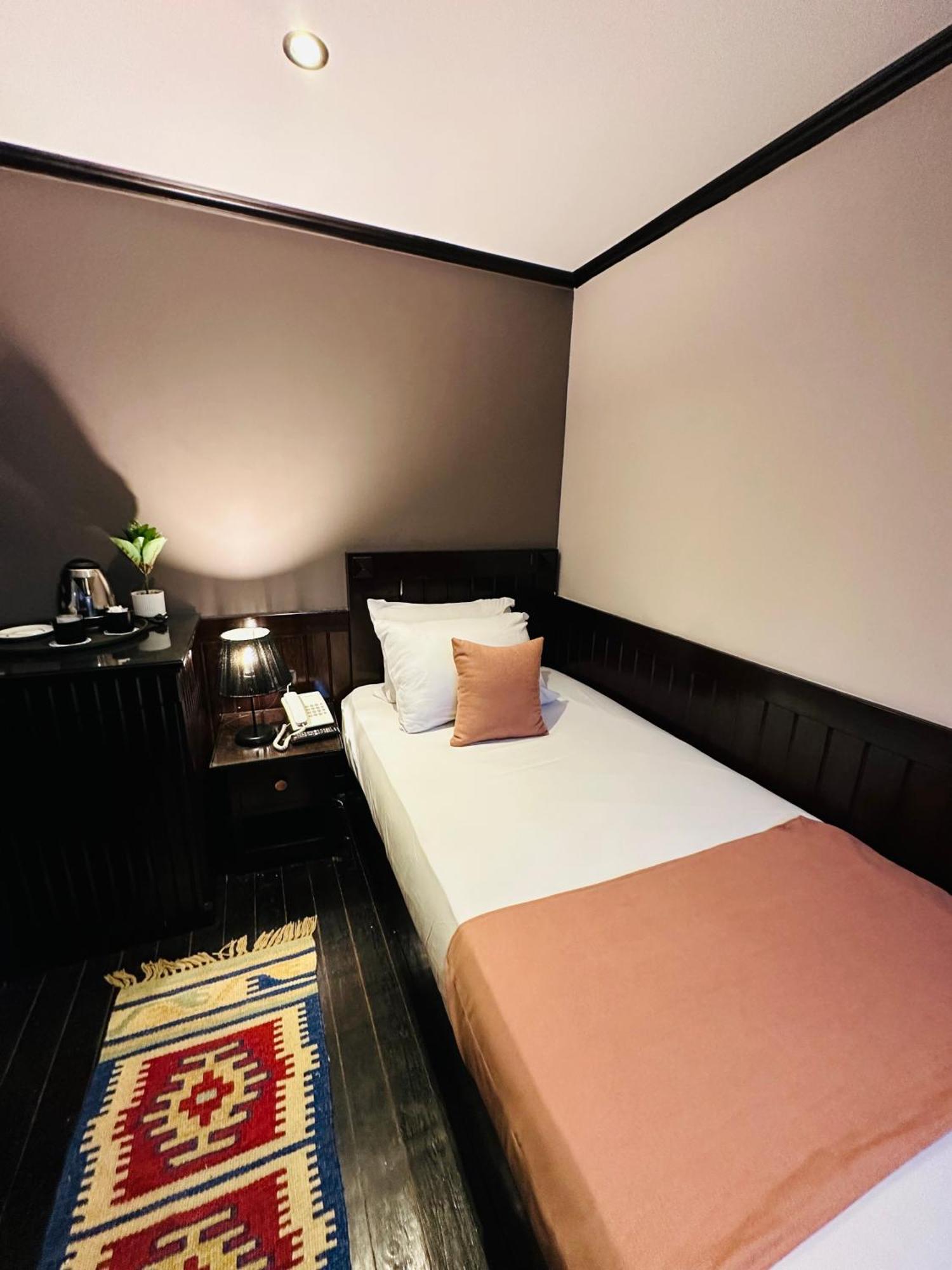 You Nile View Hotel Giza Экстерьер фото